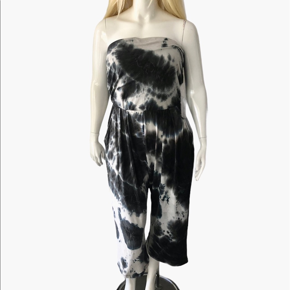 NET PLUS Strapless Tie dyed Jumpsuit RomperPockets
